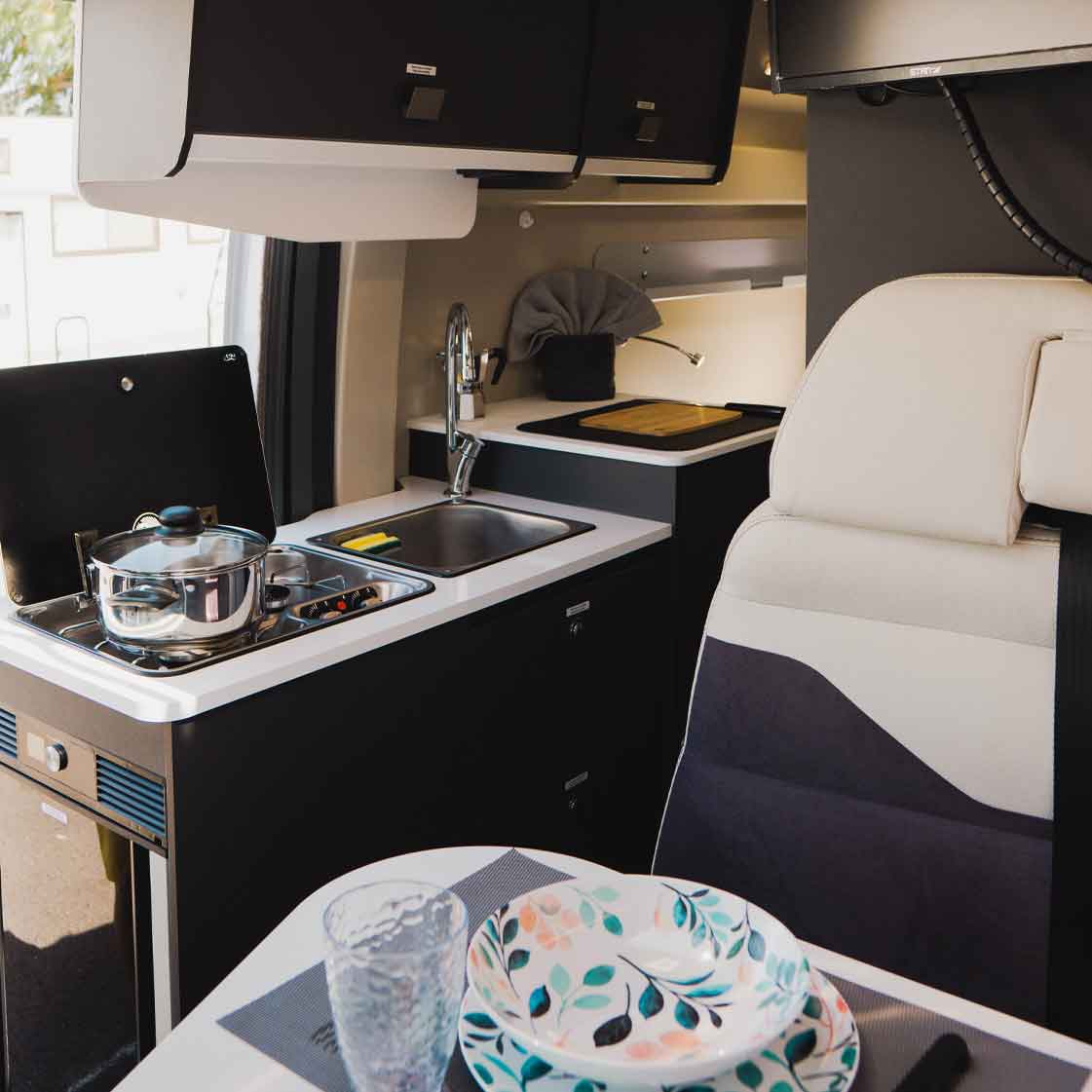 Furgoneta camper Fiat/Ducato Mc Louis Menfys 3 - Image 3