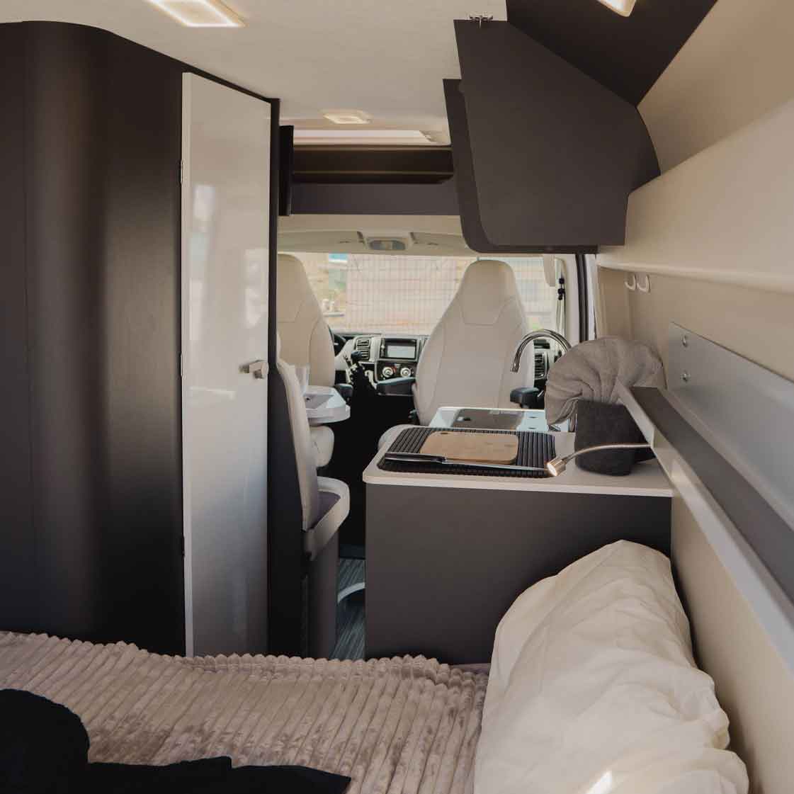 Furgoneta camper Fiat/Ducato Mc Louis Menfys 3 - Image 4